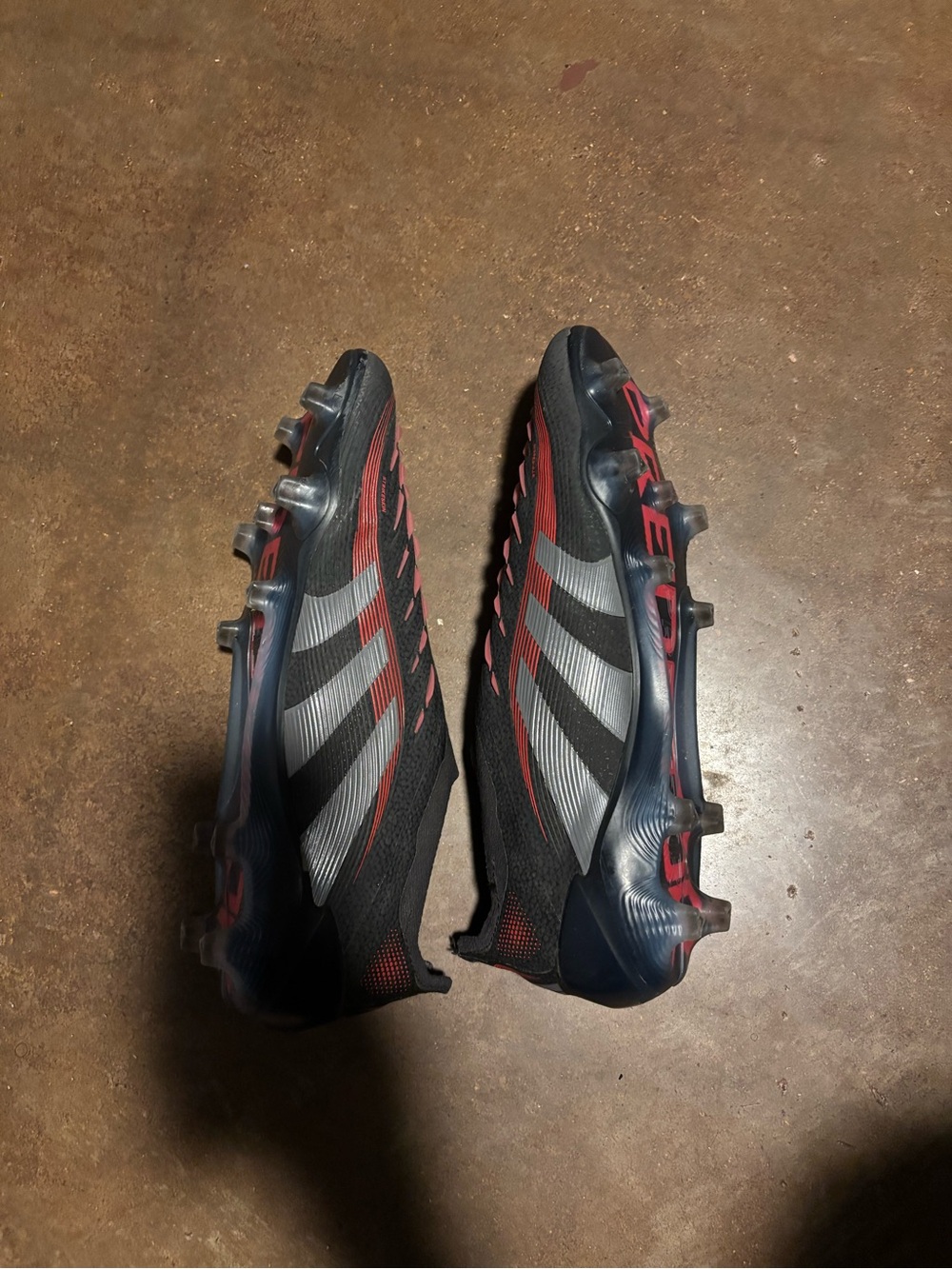 adidas Predator Laceless Men's Soccer Shoes in Black and Red - Picture 4 of 4